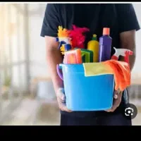 نظافت منزل وحمل بار