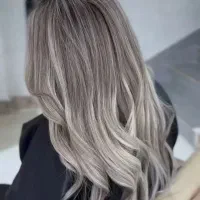 رنگ مو و لایت(جشنواره پرتخفیف)