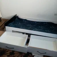 تخت نوجوان|تخت و سرویس خواب|لاهیجان, کوی آزادگان|دیوار