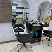 استخدام و اجاره میز ناخن و صندلی رنگ و لایت