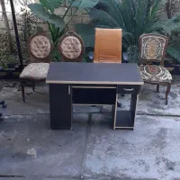 سه عددصندلی