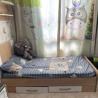 تخت و کمد بچه