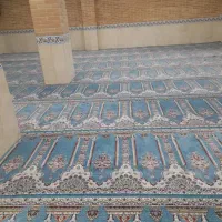 فرش مسجد طوسیفیلی سجاده|فرش|تهران, شهید غیوری (ابن باویه)|دیوار