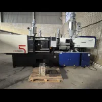 اپراتور دستگاه تزریق پلاستیک خانم با سابقه