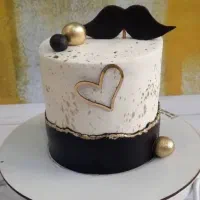 کیک و شیرینی خانگی