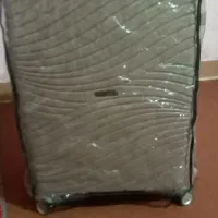 چمدان مسافرتی