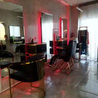 آموزش صفر تا صد آرایشگری با مدرک فنی و حرفه ای