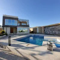 ویلا-باغ-در-صدرا