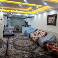 خانه ویلایی با حیاط