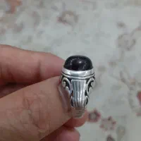 انگشتر عقیق سرخ کهنه|جواهرات|پرند, فاز ۲|دیوار