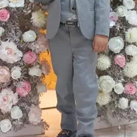 کت و شلوار. پسرانه درحد نو  در صدرا