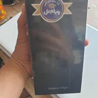 سامسونگ Galaxy Z Flip4 با حافظهٔ ۲۵۶ گیگابایت|موبایل|شاهین‌شهر, حافظ جنوبی|دیوار