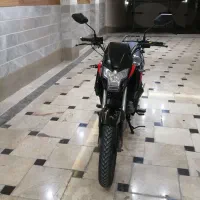 موتورسیکلت ۲۰۰ سی سی DS200 ایران دوچرخ