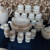 یک عدد کهیر روروک وظروف چینی پردیس به فروش میرسد|کالسکه و لوازم جانبی|اراک, |دیوار