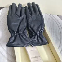 دستکش چرم مشهد زنانه مشکی آکبند با جعبه هدیه کادو|لباس|مشهد, شریف|دیوار