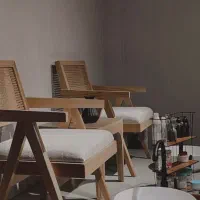 نیرو خدماتی خانم