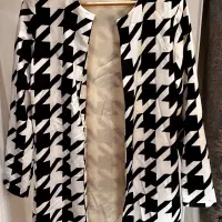 کت زنانه . جنس کرپ . طرح پیچازی