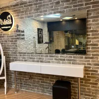 آینه و کنسول