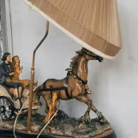 یک عدد چراغ خواب  نفیس