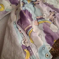 کاپشن|کفش و لباس بچه|کرج, حصار|دیوار