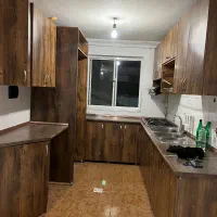 کابینت قهوه ای