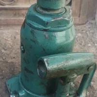 جک ۳۰ تنی سالم