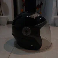 کلاه کاسکت|دوچرخه، اسکیت، اسکوتر|رشت, نظری|دیوار