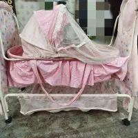 گهواره نوزاد|تخت و صندلی بچه|قرچک, میرزائی جنوبی|دیوار