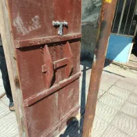 درب چوبی قدیمی|کلکسیون اشیاء عتیقه|بندر کنگان, |دیوار