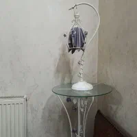 پک میز و چراغ خواب و لوستر