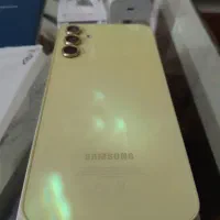 گوشی A15 حافظه 128رم6 یک ماه کارکردنوباشارژر 25وات