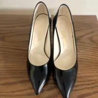 لباس مجلسی و کفش مجلسی