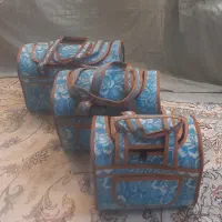 ساک مسافرتی سه تایی|کیف، کفش، کمربند|اصفهان, باغ فدک|دیوار