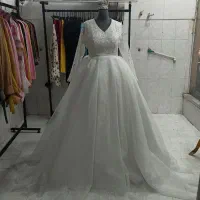 لباس عروس حتی یک بار پوشیده نشده