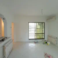 نقاش منازل رنگارنگ