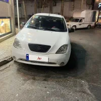 تیبا صندوقدار