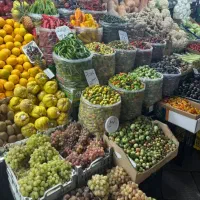 تره بار وماهی فروشی بازار توپخانه درب بزرگ