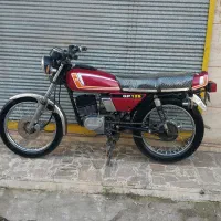 هوندا موتور سوزوکی ۱۲۵ GP عروسک ژاپنی|موتورسیکلت|رشت, گلباغ نماز|دیوار