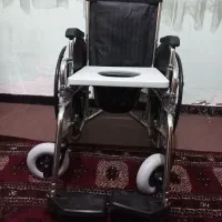 ویلچلرحمام ودستشویی سه کاره