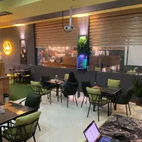 فضا برای تولید محتوا|اجارهٔ کوتاه‌مدت دفتر کار و فضای آموزشی|مشهد, جاهد شهر|دیوار