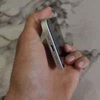 ایفن 16 نرمال|موبایل|کرمان, |دیوار