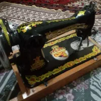 چرخ خیاطی طرح شیر خورشیدی