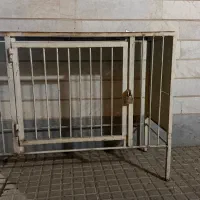 قفس اهنی درب دار