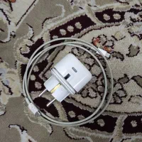 کابل و سری شارژر ۲۰ وات ایفون