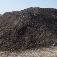 کود خشک گاوی،گوسفندی و خاک باغچه و سمپاشی درخت