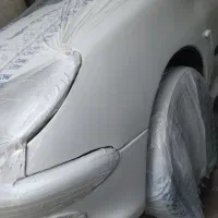 شاگرد در نقاشی خودرو