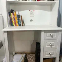 تخت یکنفره و میز تحریر ست