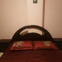 تخت دونفره  ۱۶۰ با دوتا پاتختی