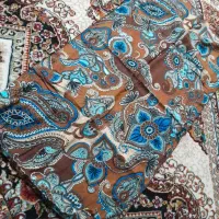 شال|لباس|فردیس, سرحد آباد|دیوار