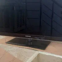 تلوزیون ال ای دی ۴۰اینچ‌ کاملا سالم